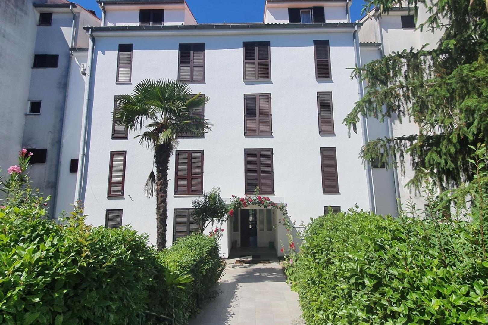 Studio Apartment Ljubica For 2 Persons 150M From The Beach Πόρετς Εξωτερικό φωτογραφία